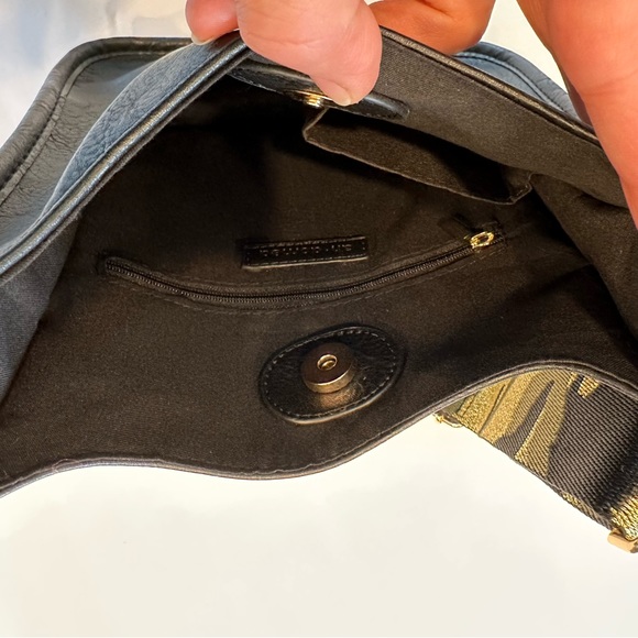 Ah Dorned Vegan Mini Crossbody Messenger Bag with Adjustable Camo Guitar Strap - Picture 9 of 9